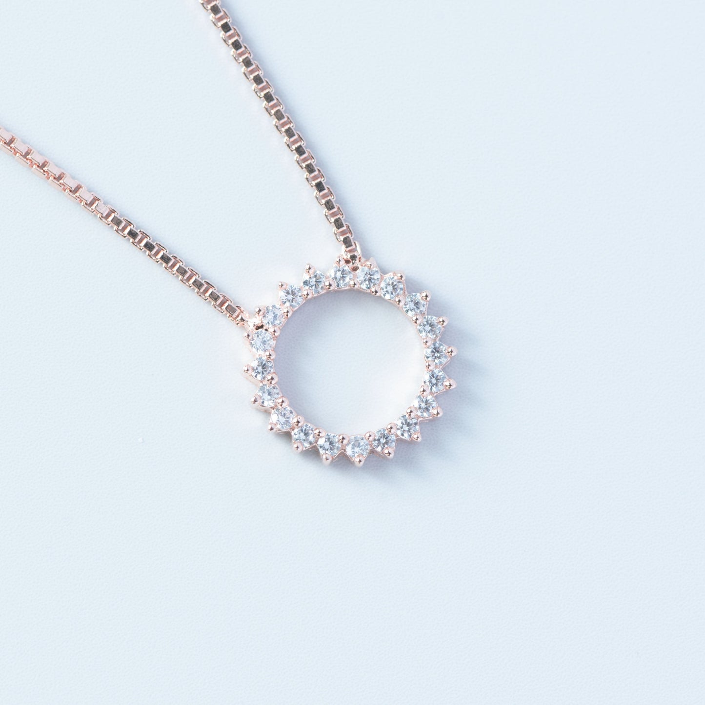 Eternal Halo Round Pendant (Rose Gold)