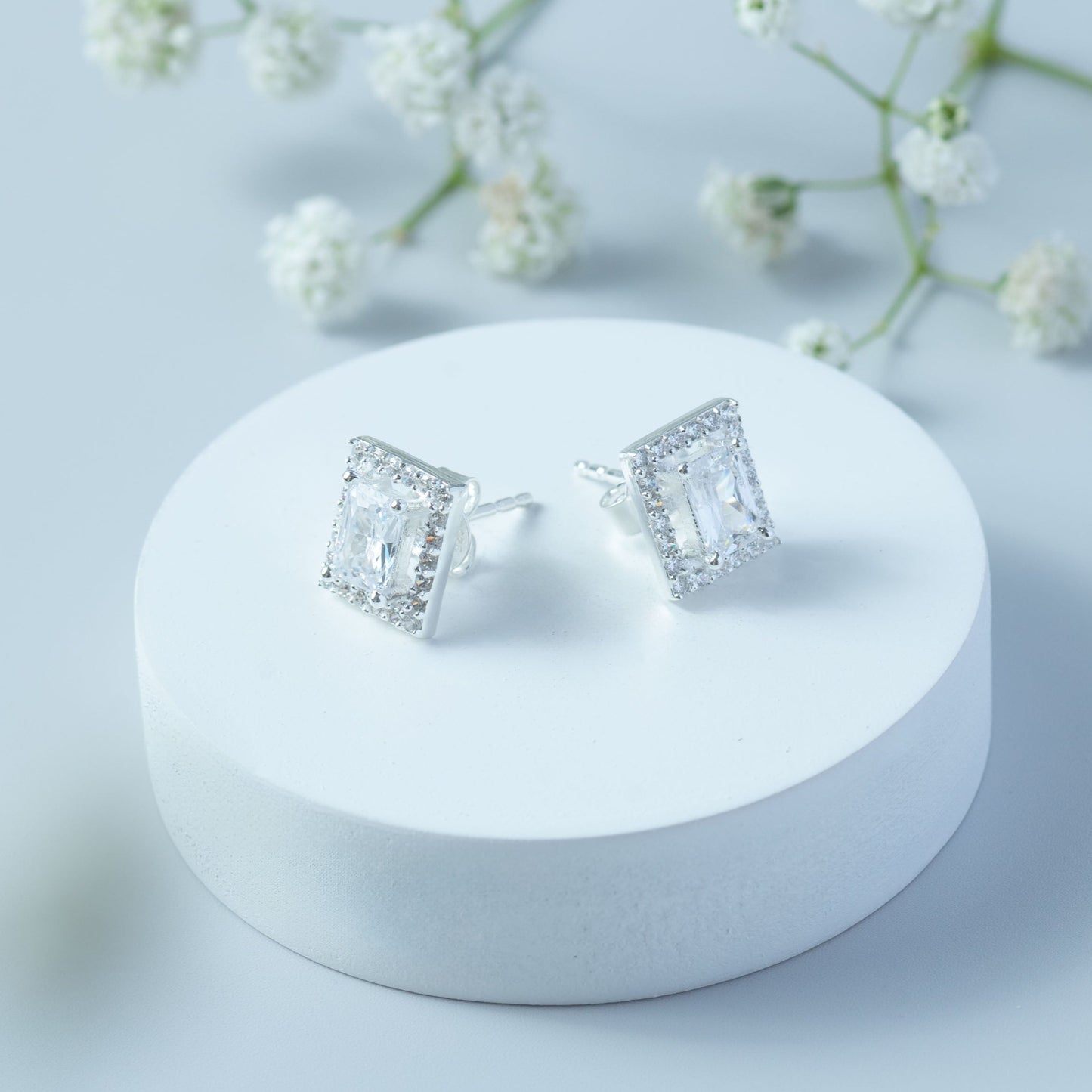 Radiant Halo Rectangle Stud