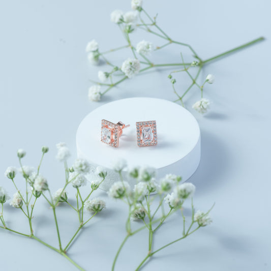 Radiant Halo Rectangle Stud (Gold)