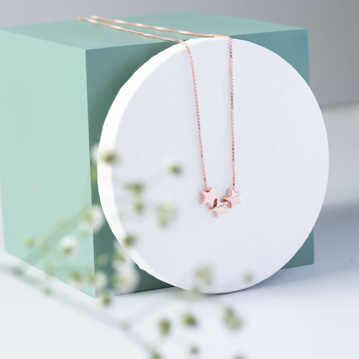 Elegant Trio Star Necklace (Rose Gold)