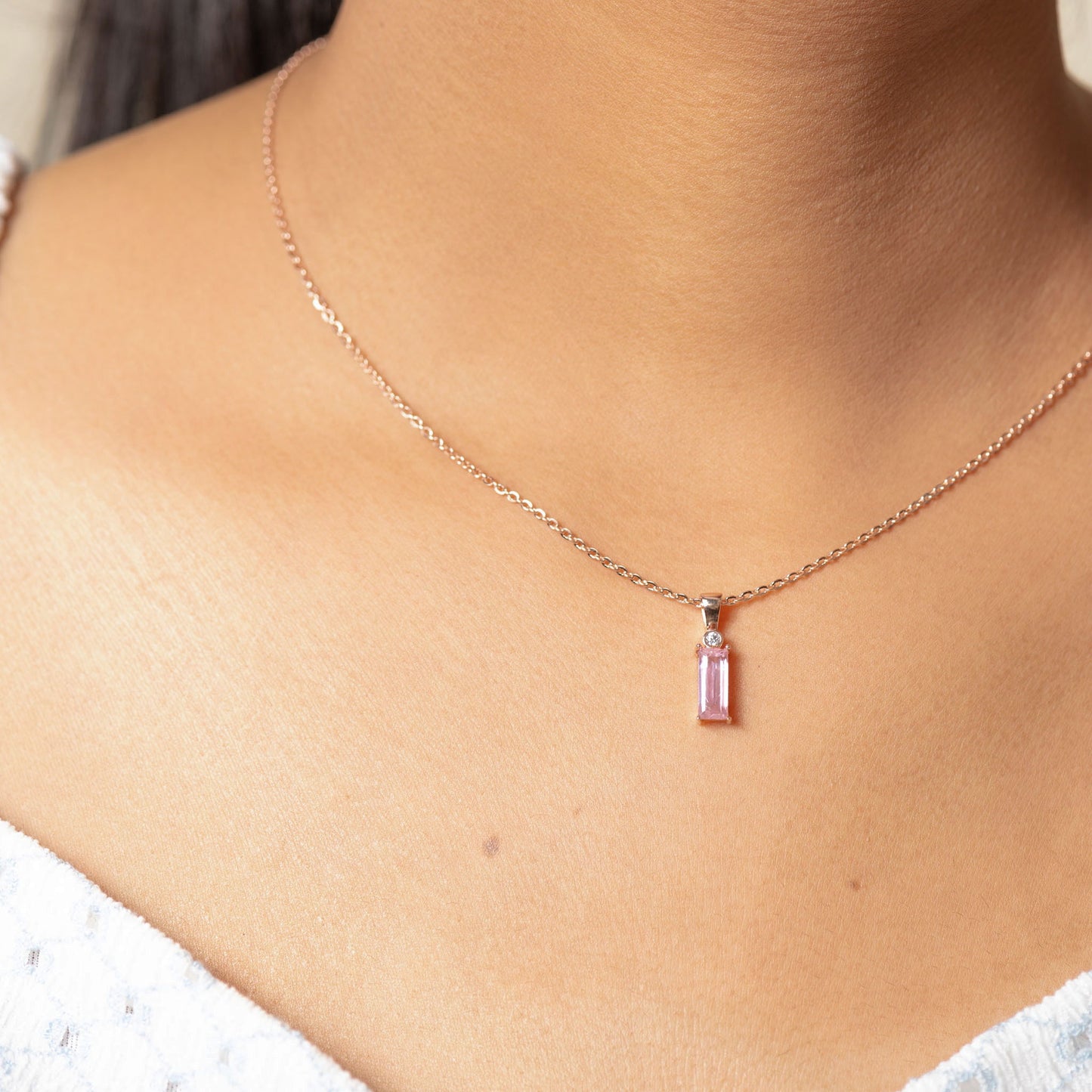 Timeless Emerald Elegance Pendant (Rose Gold)