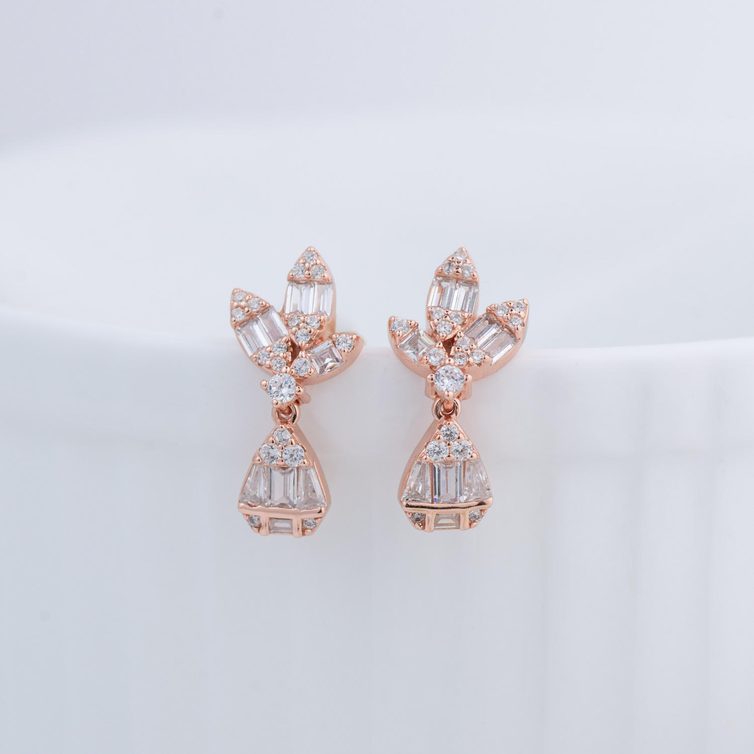 DANGLERS