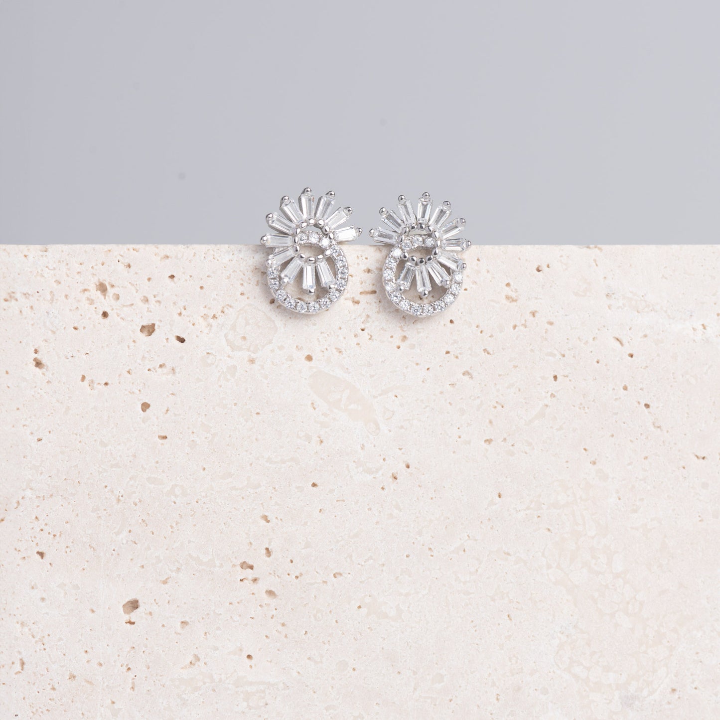 Pretty Silver Floral Stud