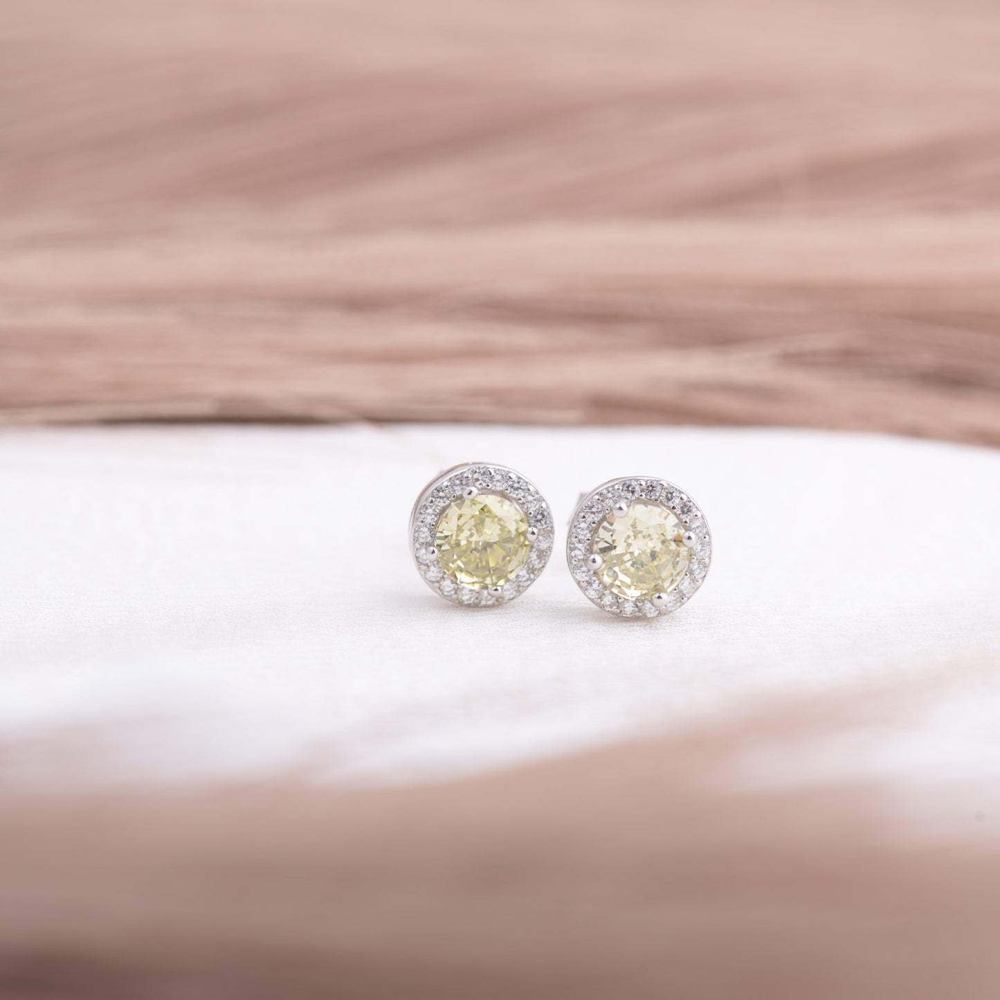 Sparkling Green Halo Stud