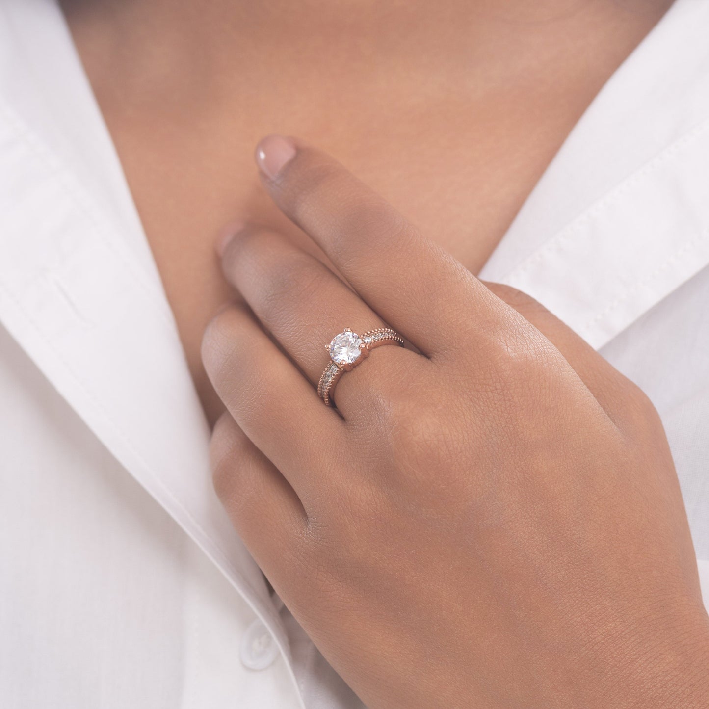 Vivara Solitaire Ring (Rose Gold)