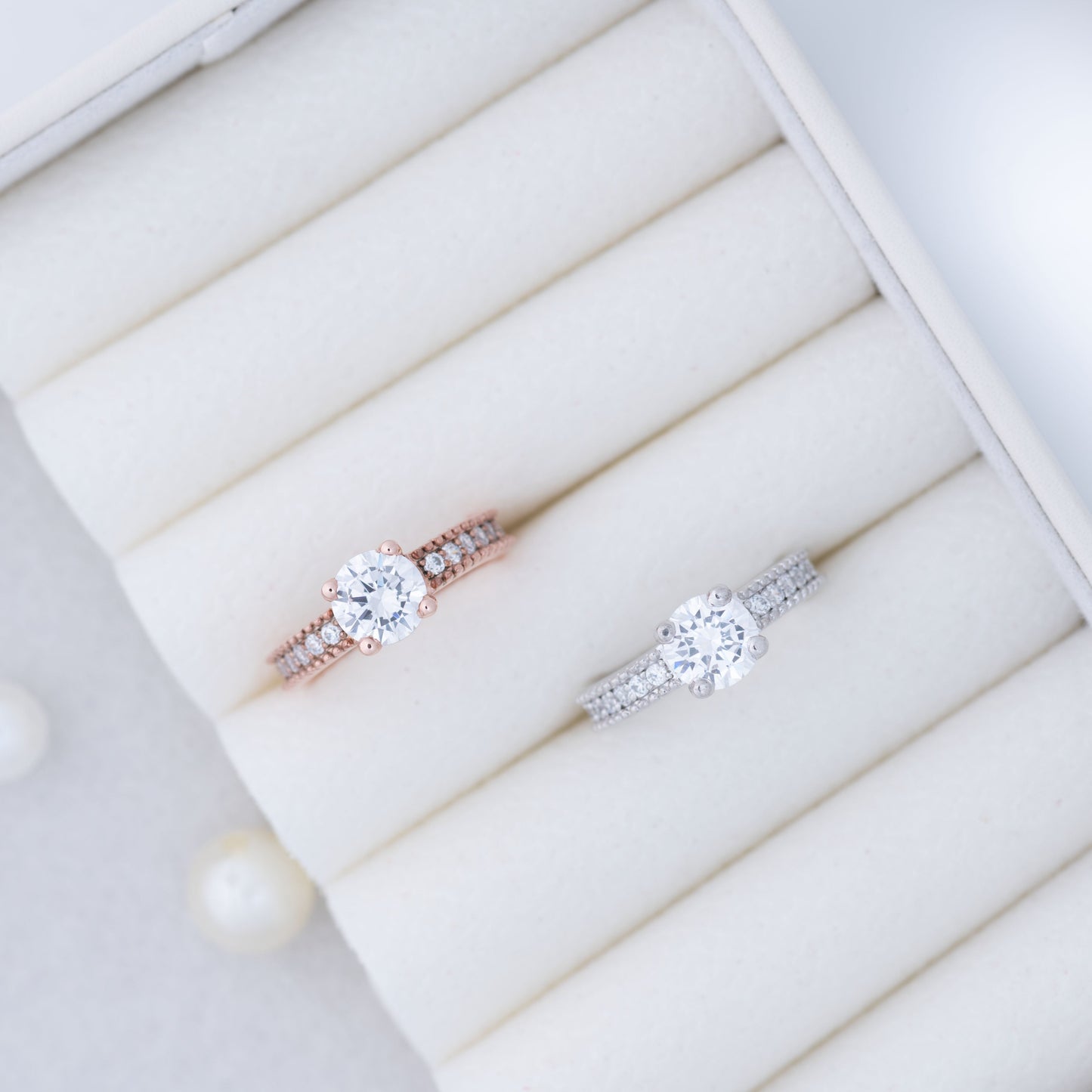 Vivara Solitaire Ring (Silver)