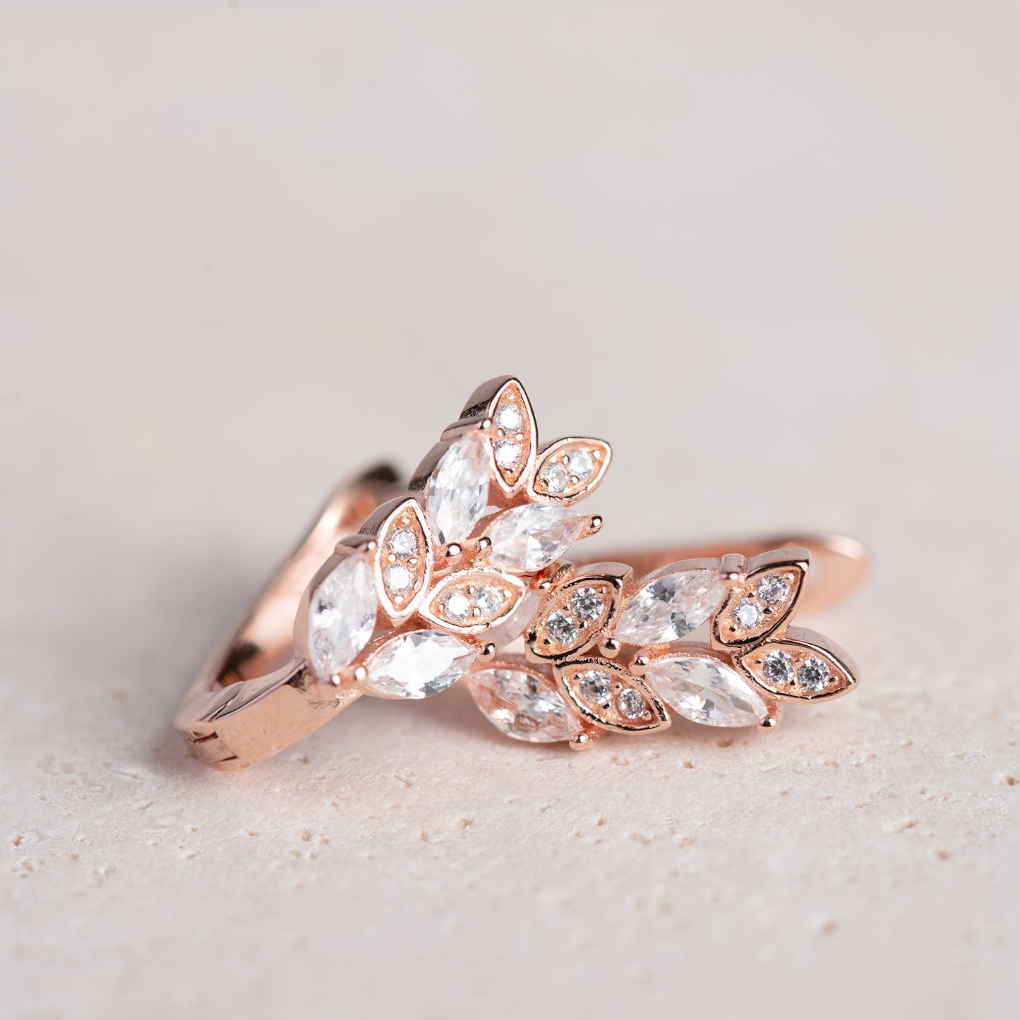 Sparkling Leaf Hoop
